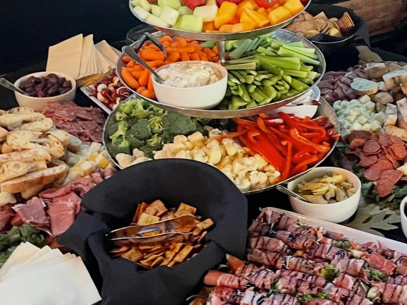 Kinsmen Catering Pack